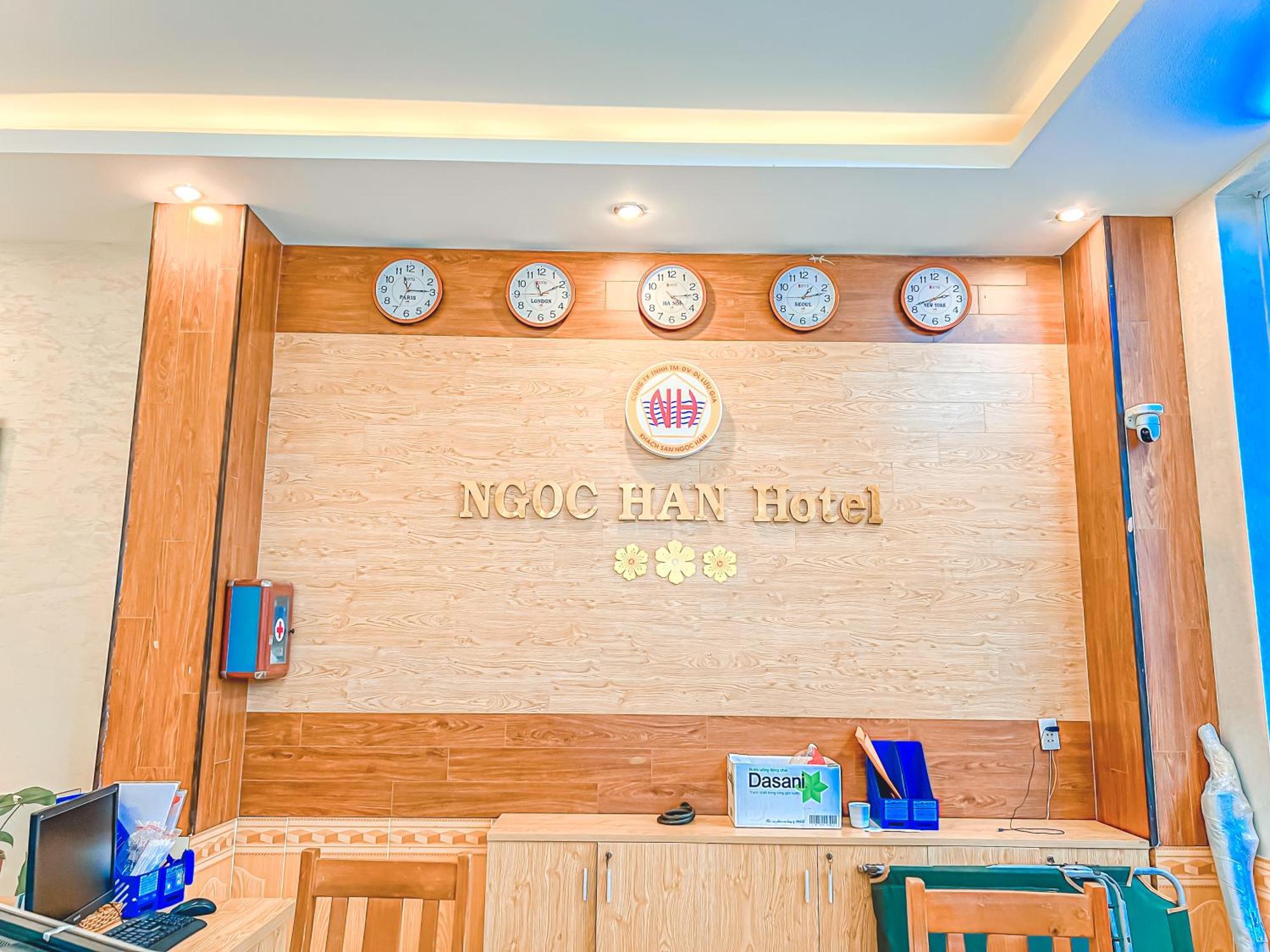 Ngoc Han Hotel By The Moment ブンタオ エクステリア 写真