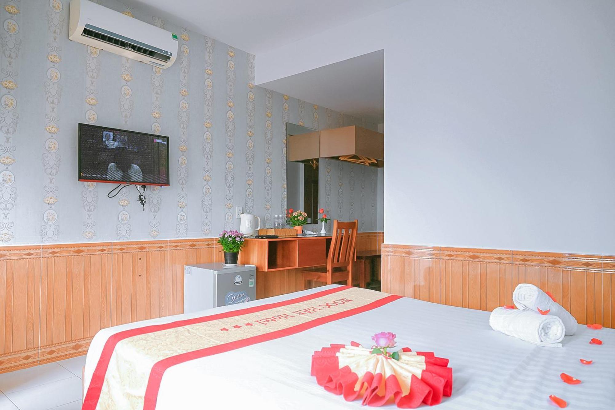 Ngoc Han Hotel By The Moment ブンタオ エクステリア 写真